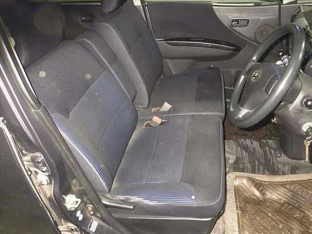 DAIHATSU MOVE 2010