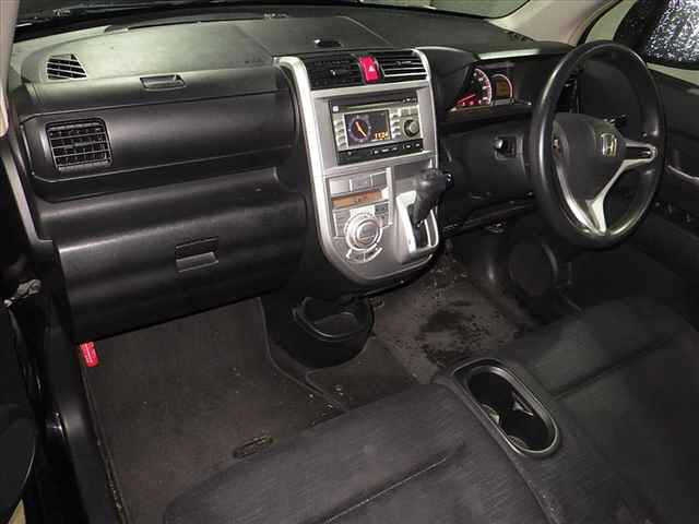 HONDA ZEST 2009