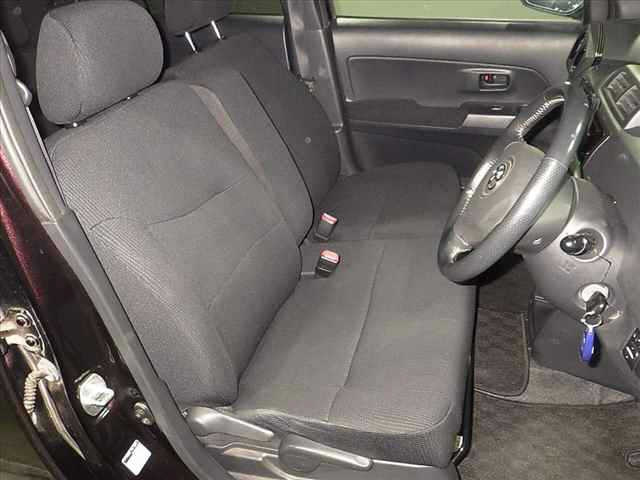 TOYOTA BB 2010
