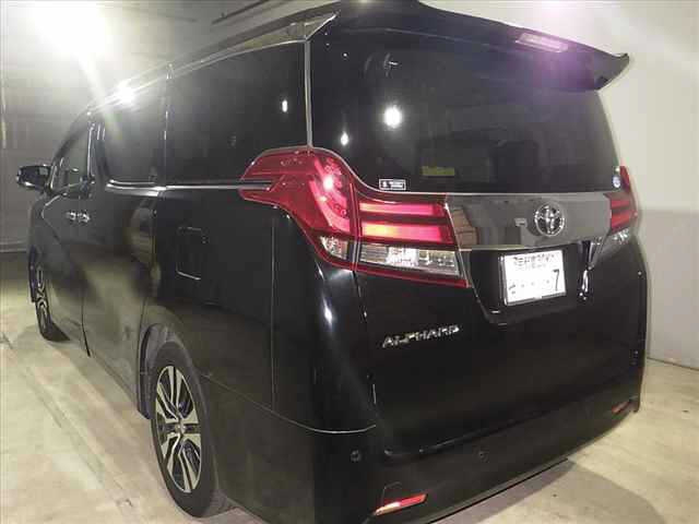 TOYOTA ALPHARD 2015