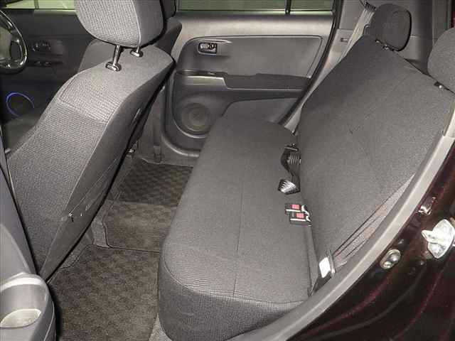 TOYOTA BB 2010