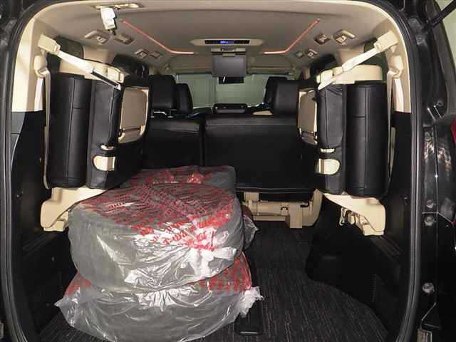 TOYOTA ALPHARD 2015