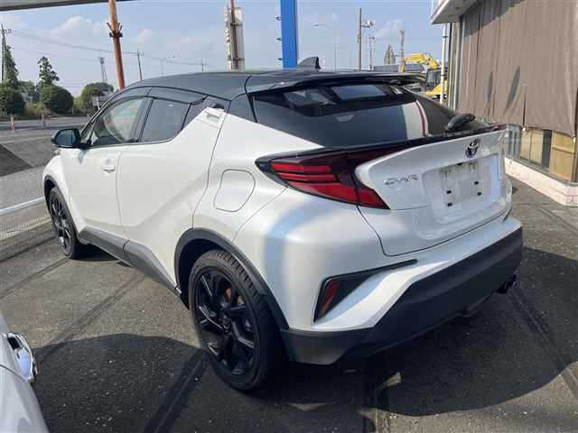 TOYOTA C-HR 2022
