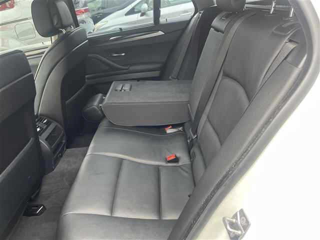 BMW 5 SERIES 2012