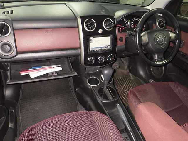MAZDA VERISA 2009