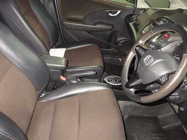 HONDA FIT SHUTTLE 2012