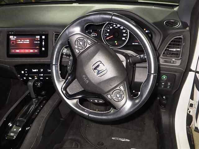 HONDA VEZEL 2016
