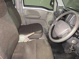MITSUBISHI MINICAB VAN 2015