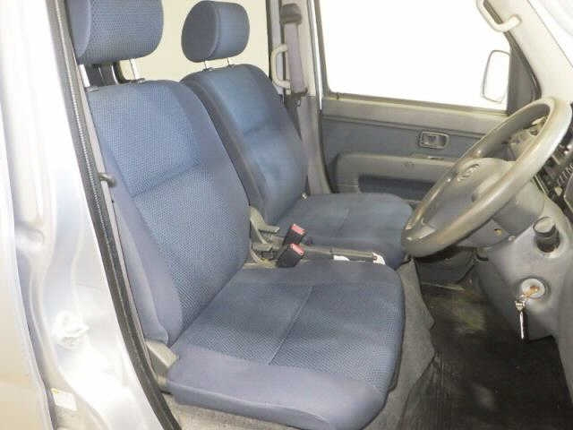 DAIHATSU HIJET VAN 2009