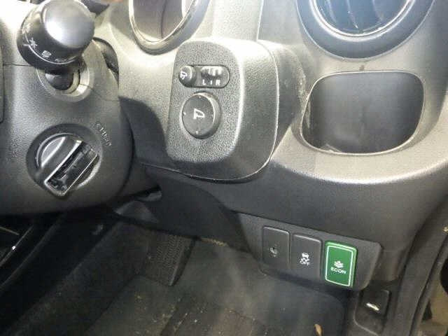 HONDA FIT SHUTTLE 2011