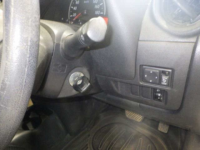 NISSAN MARCH 2013