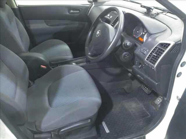 NISSAN WINGROAD 2013