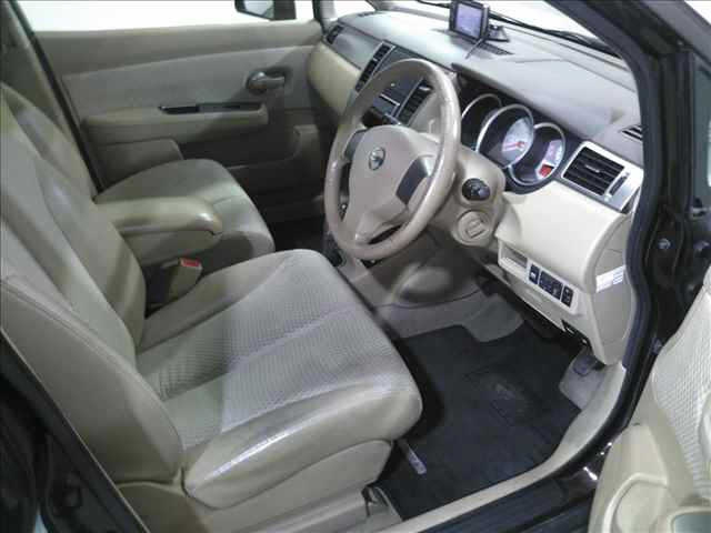NISSAN TIIDA 2012