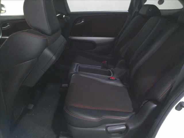HONDA STREAM 2013