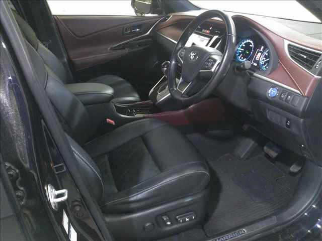 TOYOTA HARRIER 2014