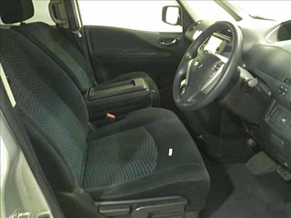 NISSAN SERENA 2014
