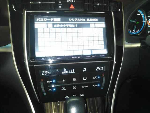 TOYOTA HARRIER 2014