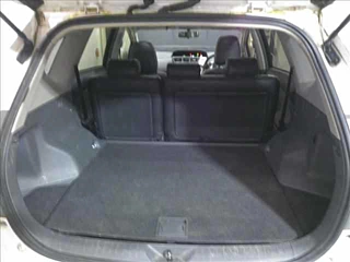 TOYOTA PRIUS ALPHA 2013