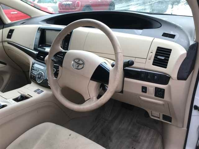 TOYOTA ESTIMA HYBRID 2014