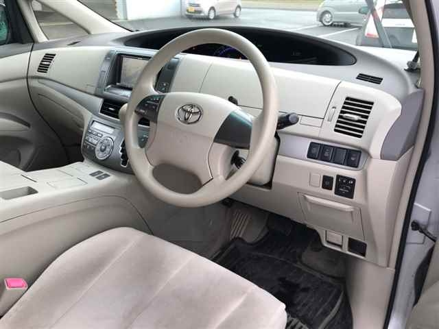 TOYOTA ESTIMA HYBRID 2012