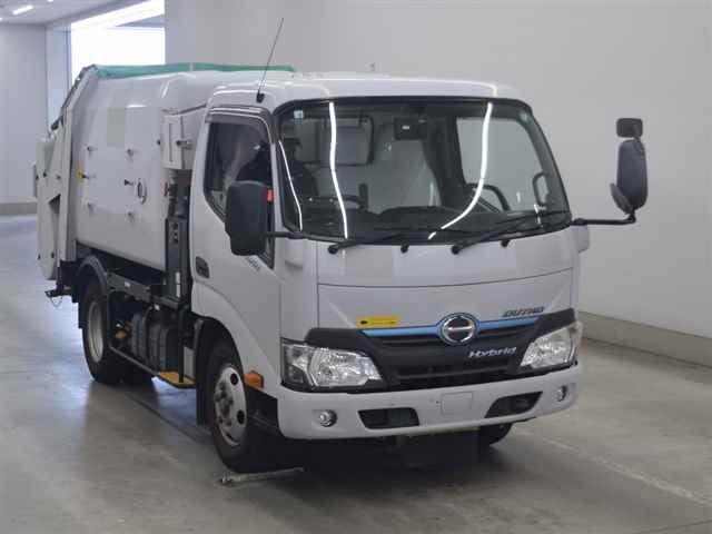 HINO DUTRO 2017