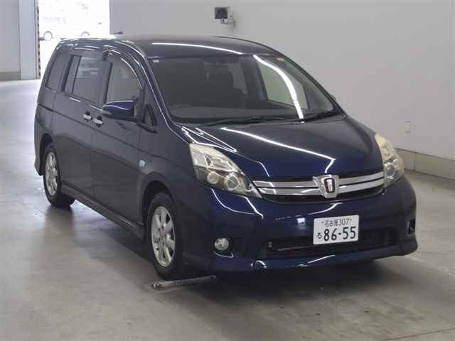 TOYOTA ISIS 2014