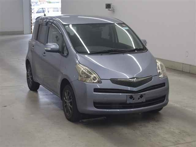 TOYOTA RACTIS 2010