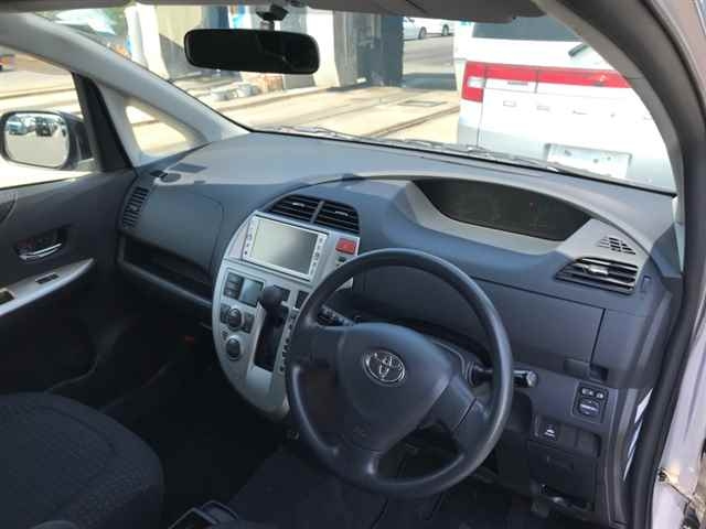 TOYOTA RACTIS 2010