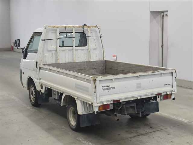 NISSAN VANETTE TRUCK 2013