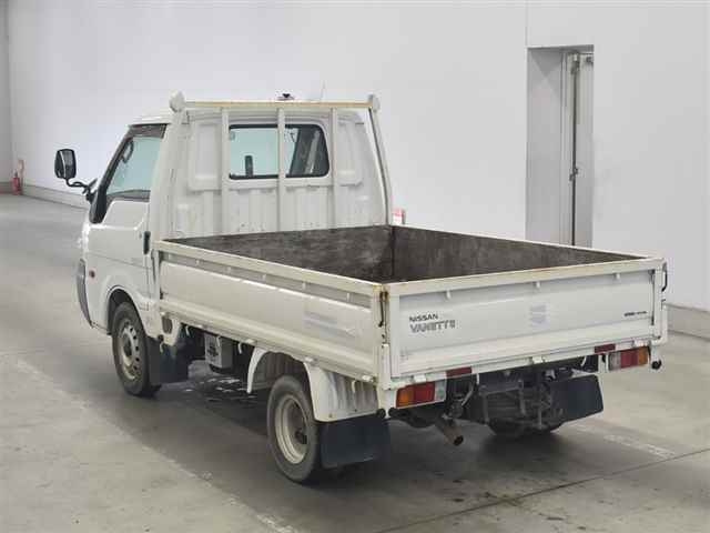 NISSAN VANETTE TRUCK 2013