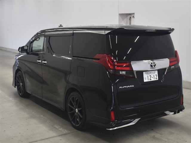 TOYOTA ALPHARD 2016