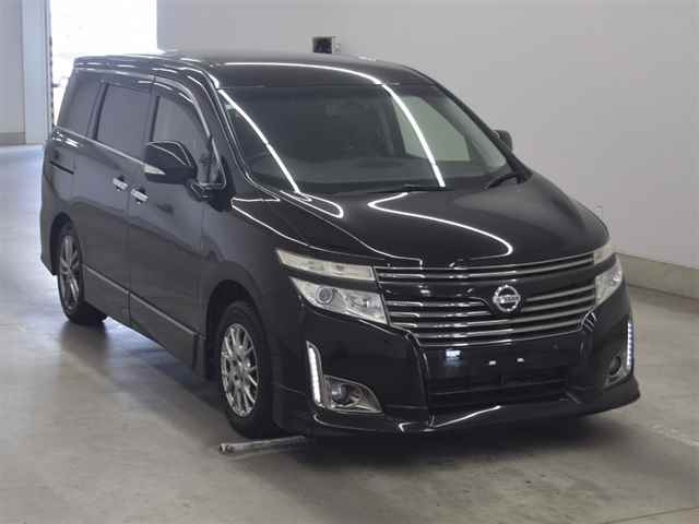 NISSAN ELGRAND 2012