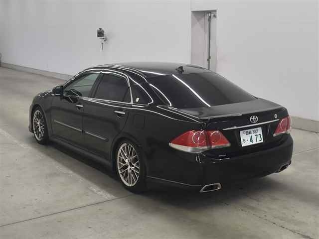 TOYOTA CROWN 2011
