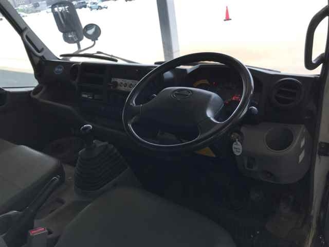 HINO DUTRO 2012