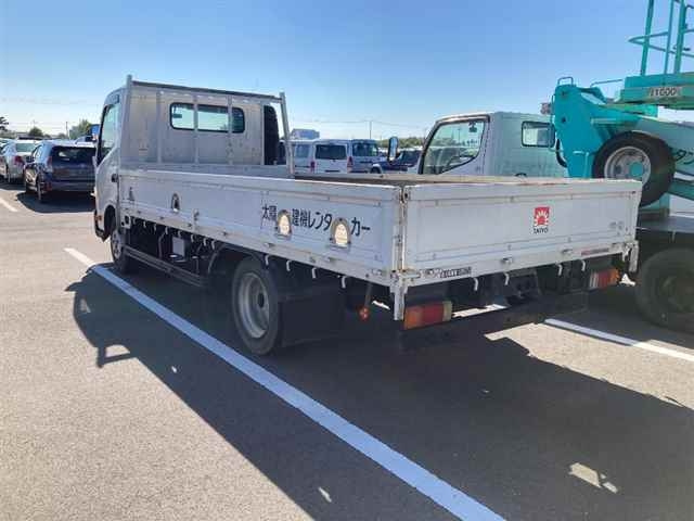 HINO DUTRO 2012