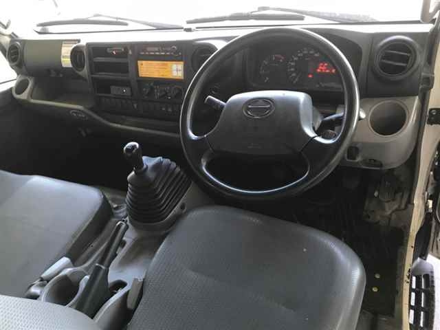 HINO DUTRO 2012