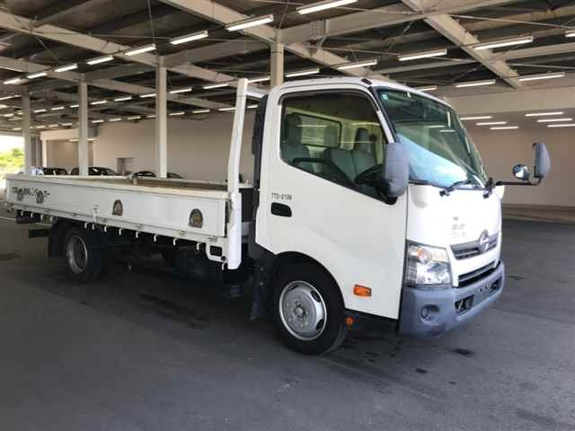 HINO DUTRO 2013