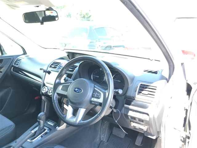 SUBARU FORESTER 2017