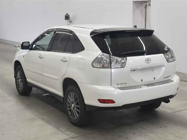 TOYOTA HARRIER 2010
