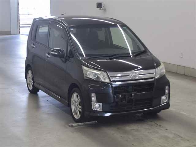 DAIHATSU MOVE 2013