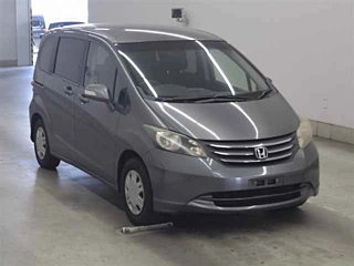 HONDA FREED 2011