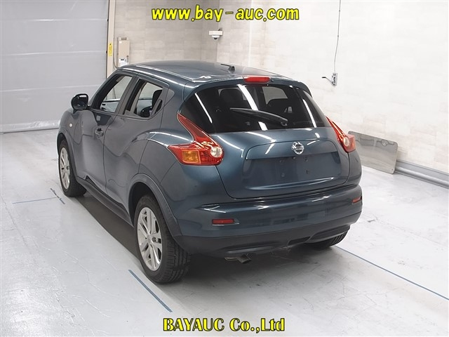 NISSAN JUKE 2012