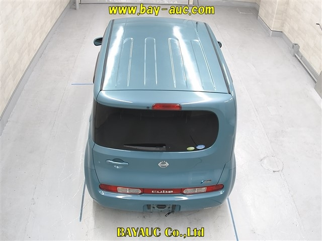 NISSAN CUBE 2012