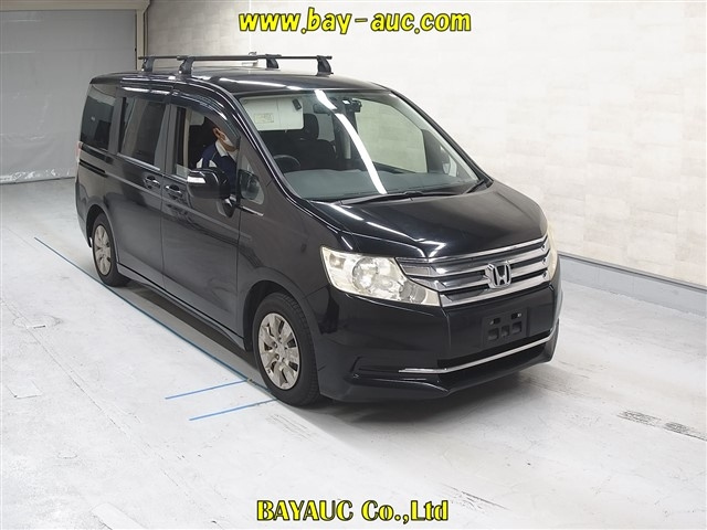 HONDA STEP WAGON 2014