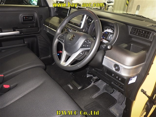 SUZUKI SPACIA GEAR 2022