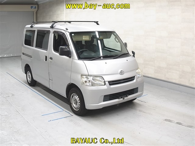 TOYOTA LITE ACE VAN 2016