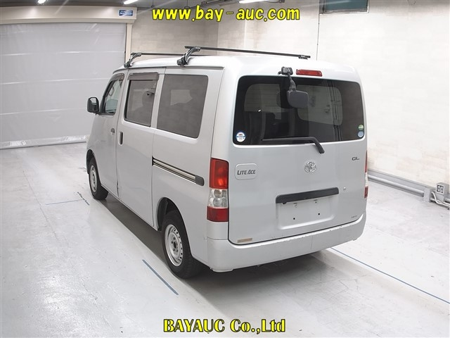 TOYOTA LITE ACE VAN 2016
