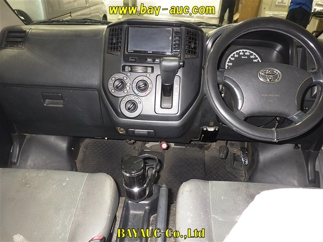 TOYOTA LITE ACE VAN 2016