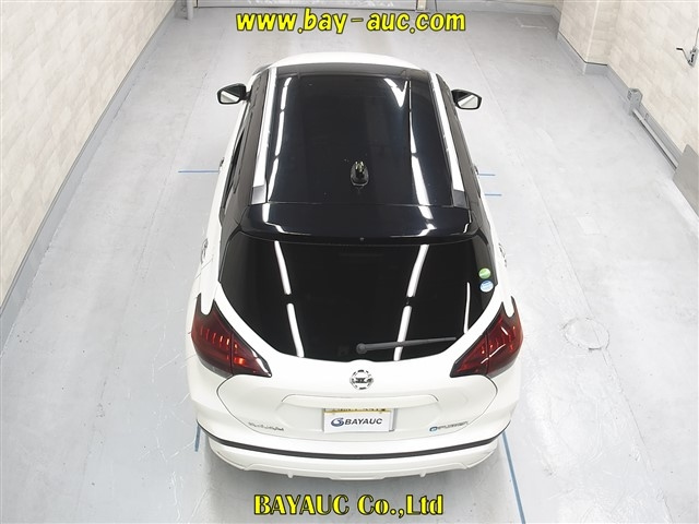 NISSAN KIX 2021