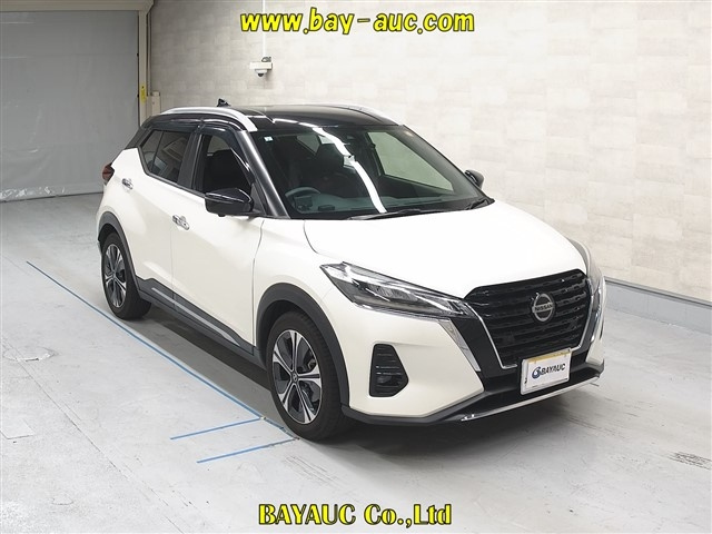 NISSAN KIX 2021